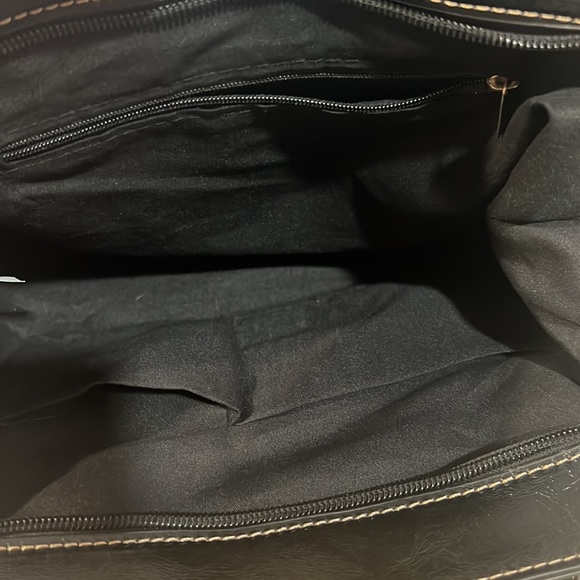 Vintage bag with gold accents excellent condition see pictures - Picture 7 of 7